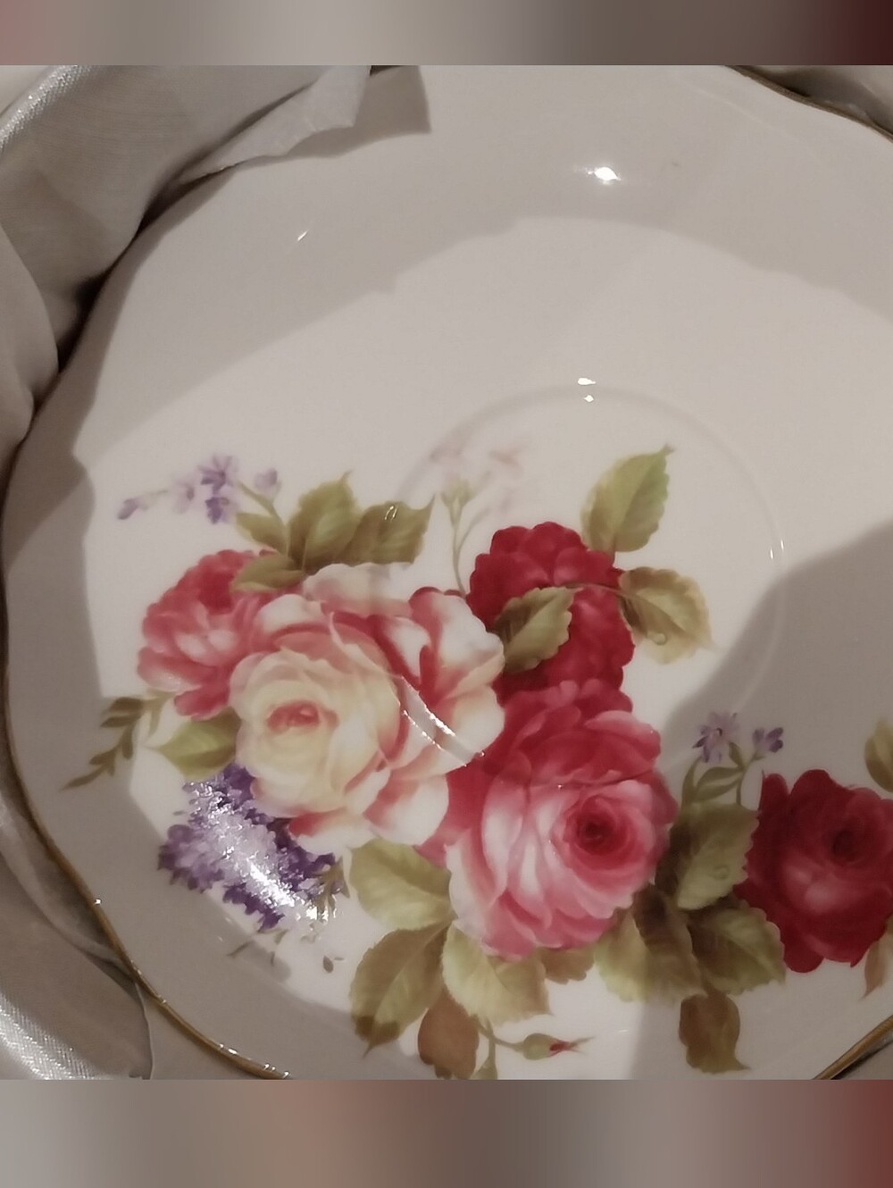 Floral Porcelain Tea Set - Pink Rose Pattern - Picture 5 of 7